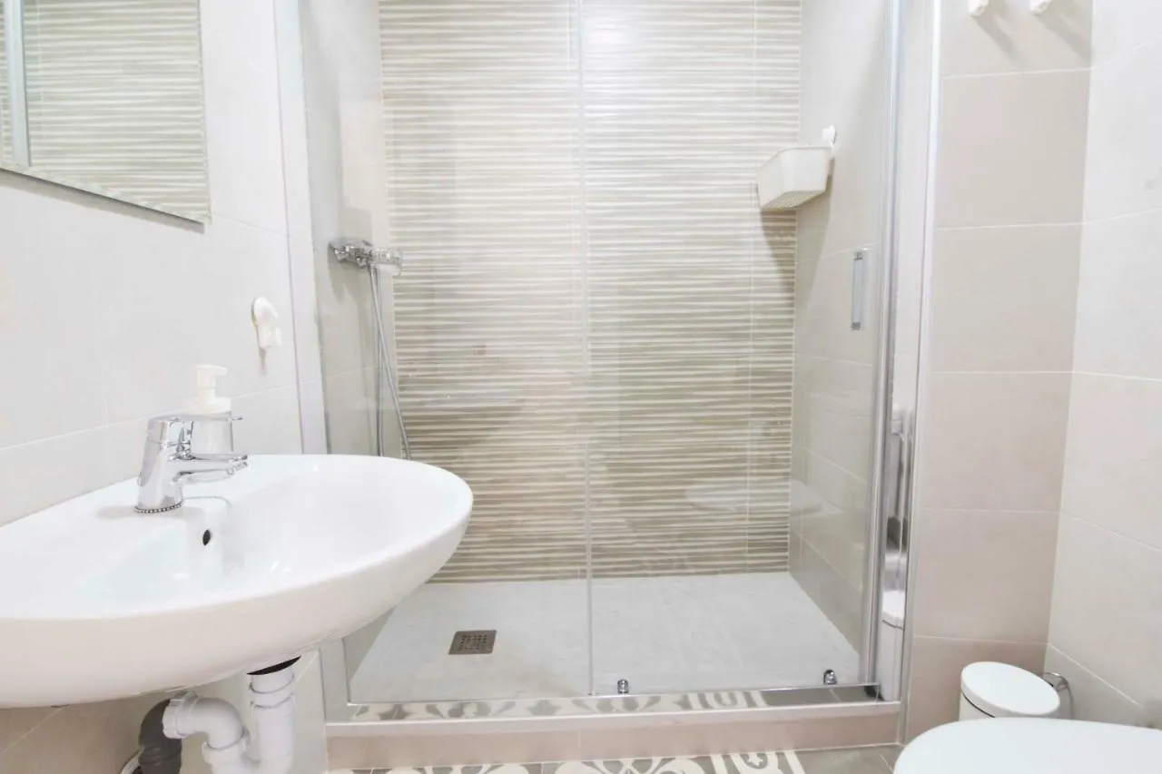 Letmalaga Economy Soho Apartment