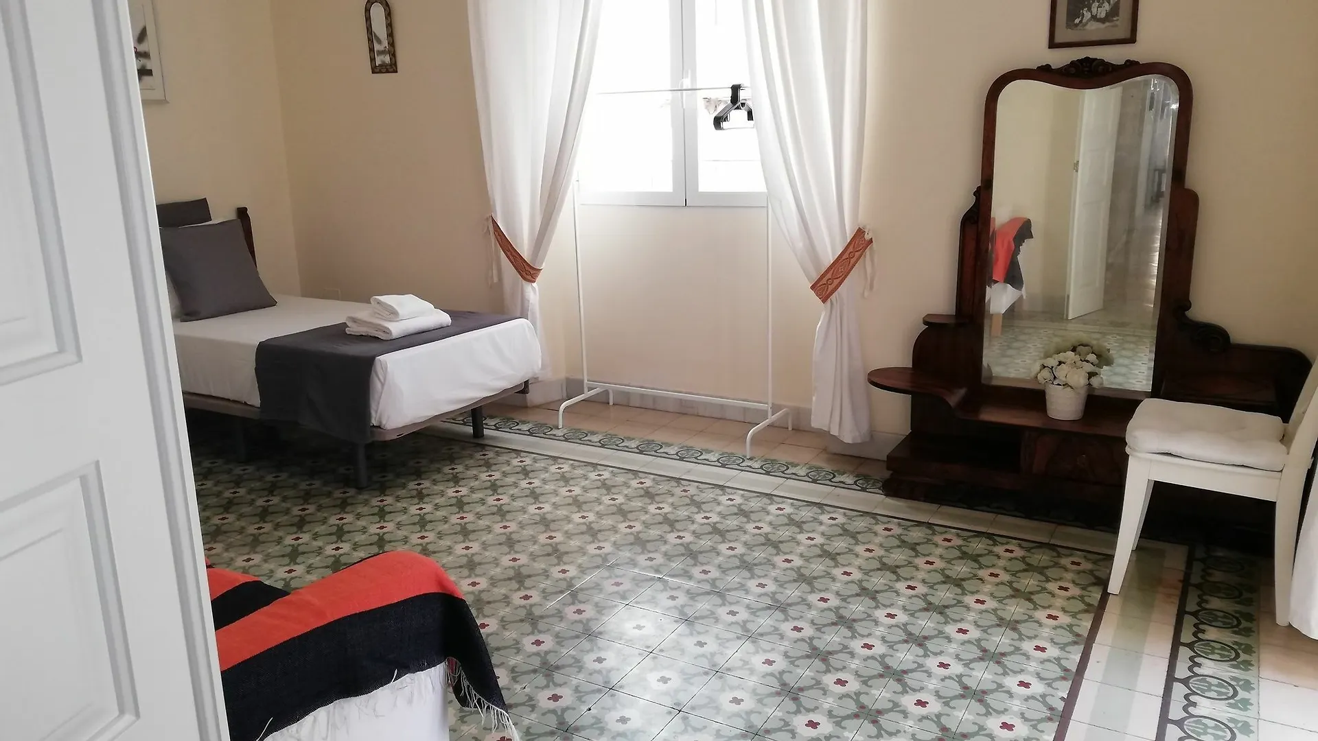 Letmalaga Economy Soho Apartment Spain
